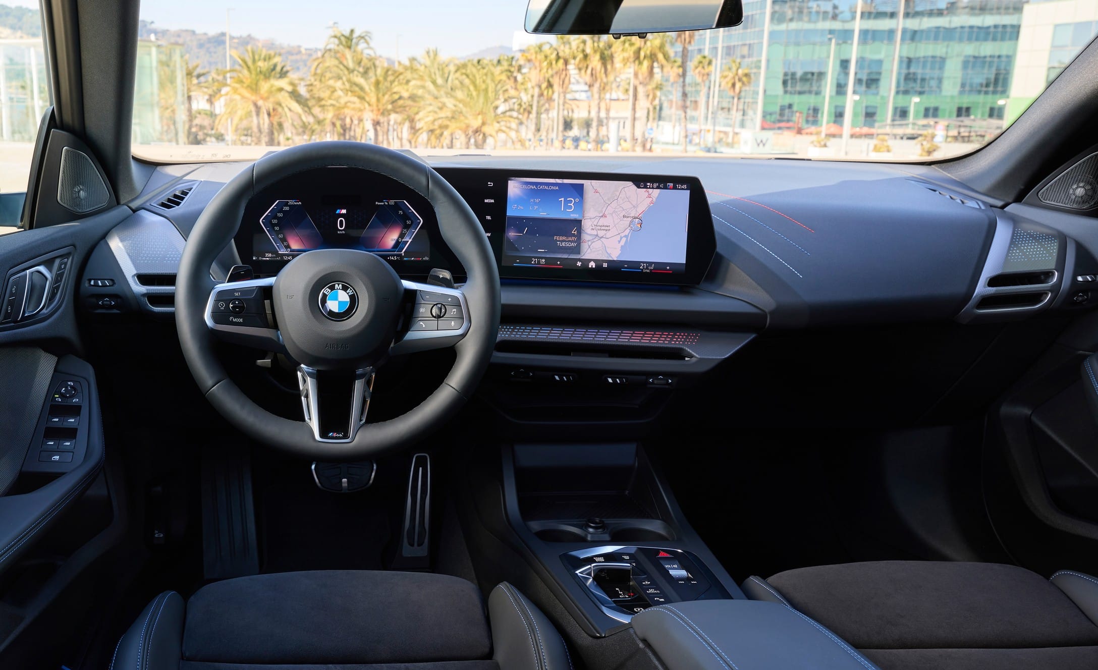 BMW 216