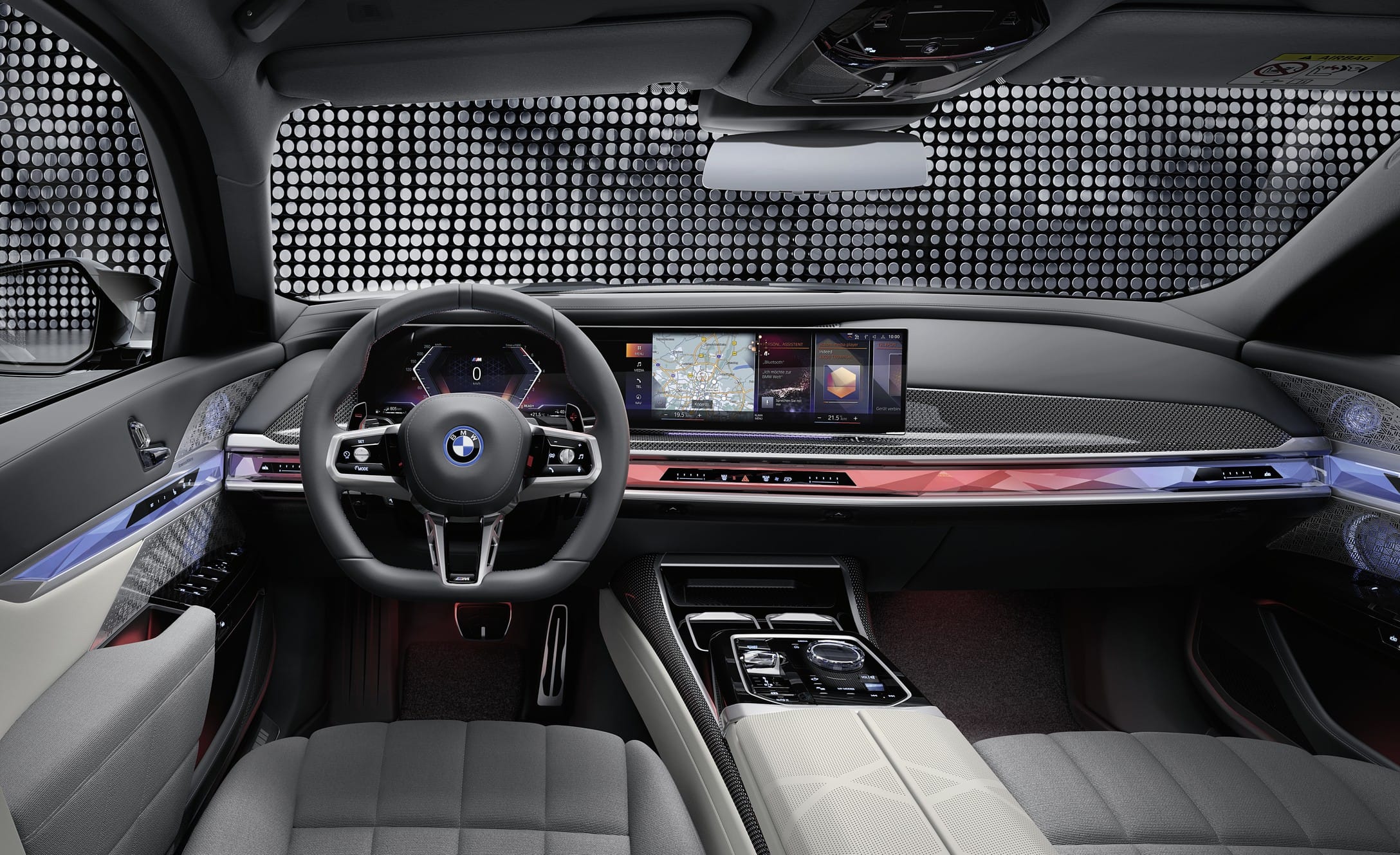 BMW M760e xDrive