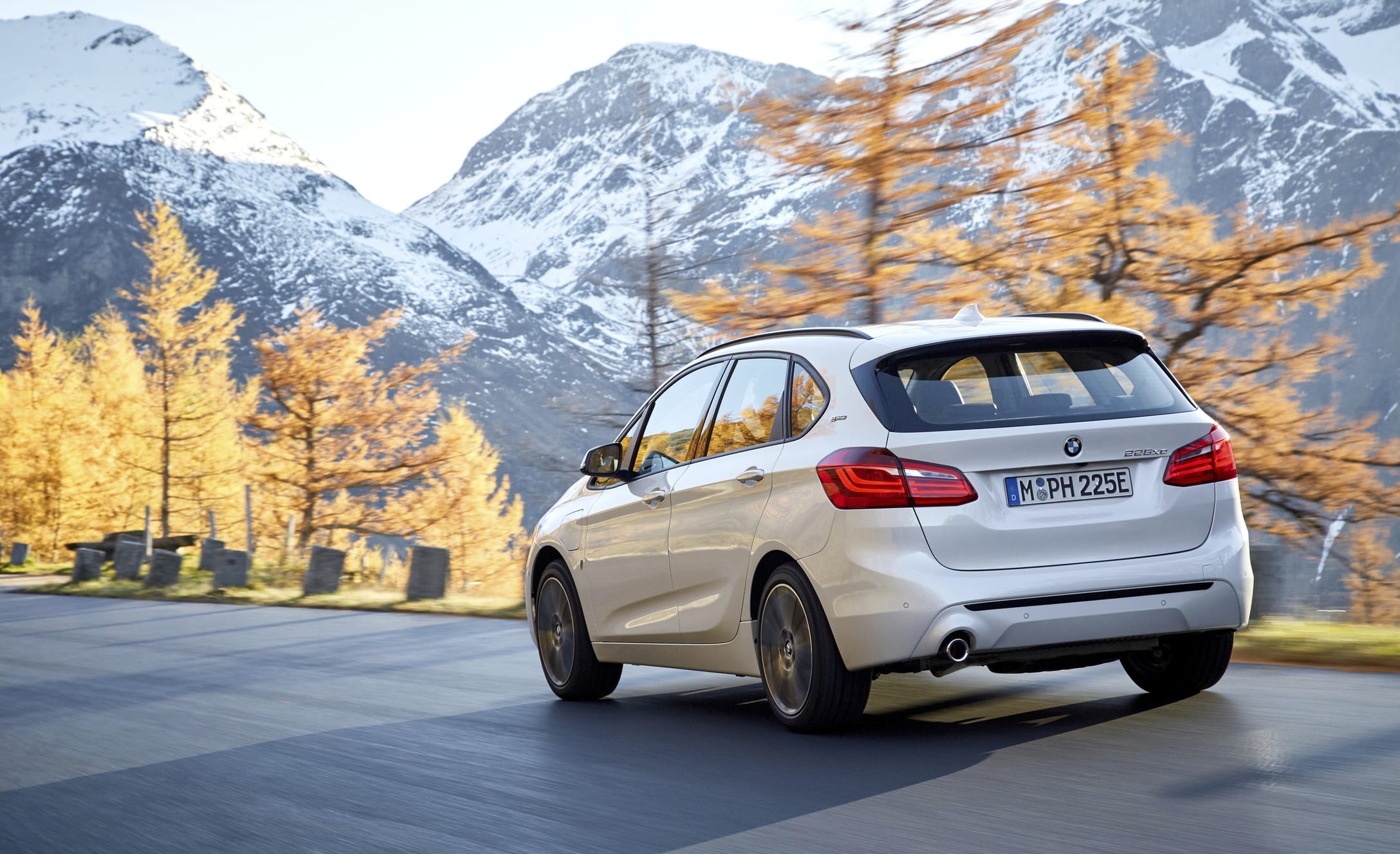 BMW 225e xDrive Active Tourer