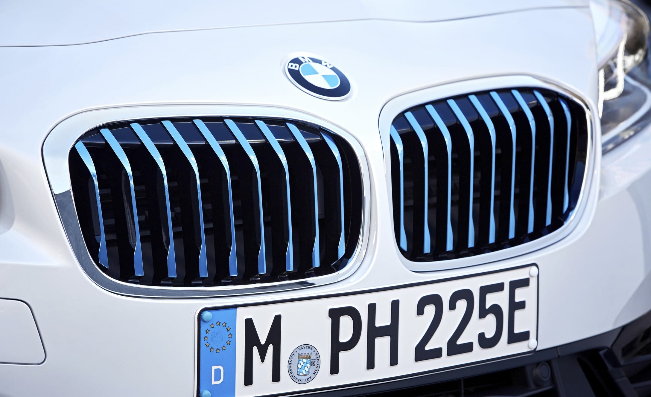 BMW 225e xDrive Active Tourer