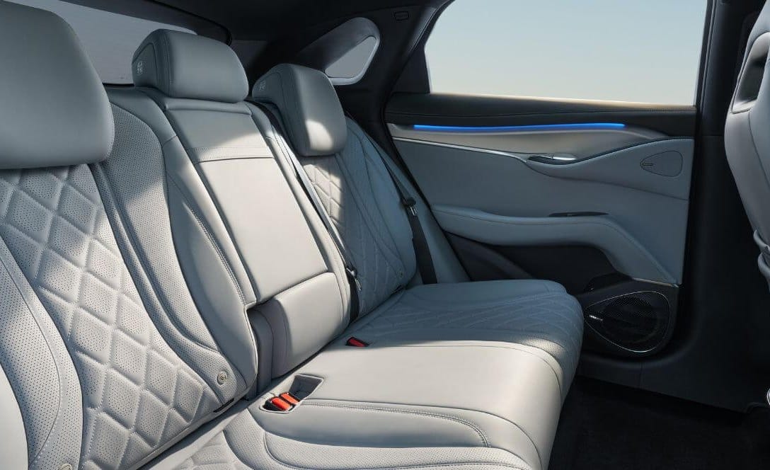 BYD SEALION 7 Comfort