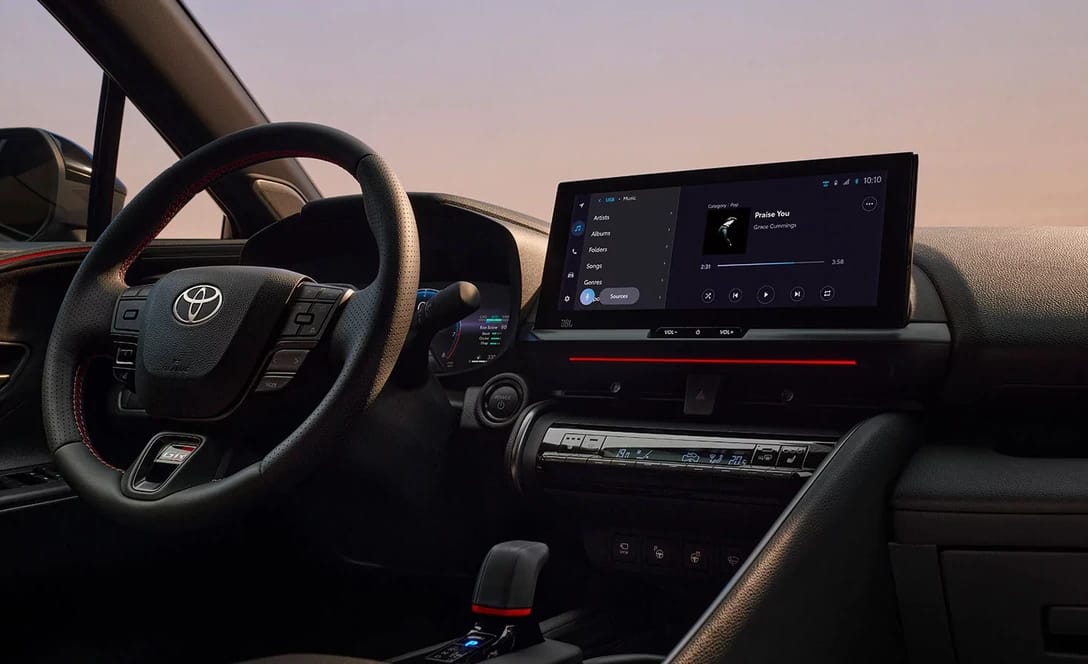 Toyota C-HR Dynamic Plug-in hybrid