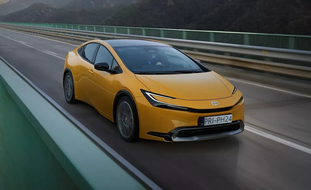 Toyota Prius Plug-in hybrid 223 hp Dynamic