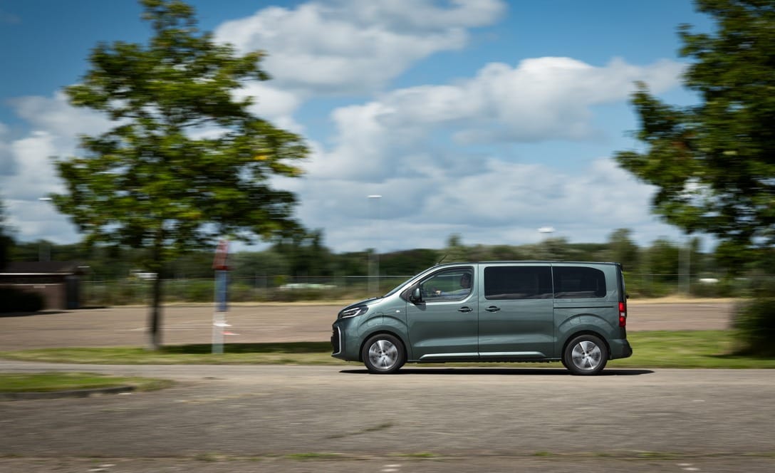 Toyota PROACE Verso Electric Medium 75 kWh Wheelchair Accessible