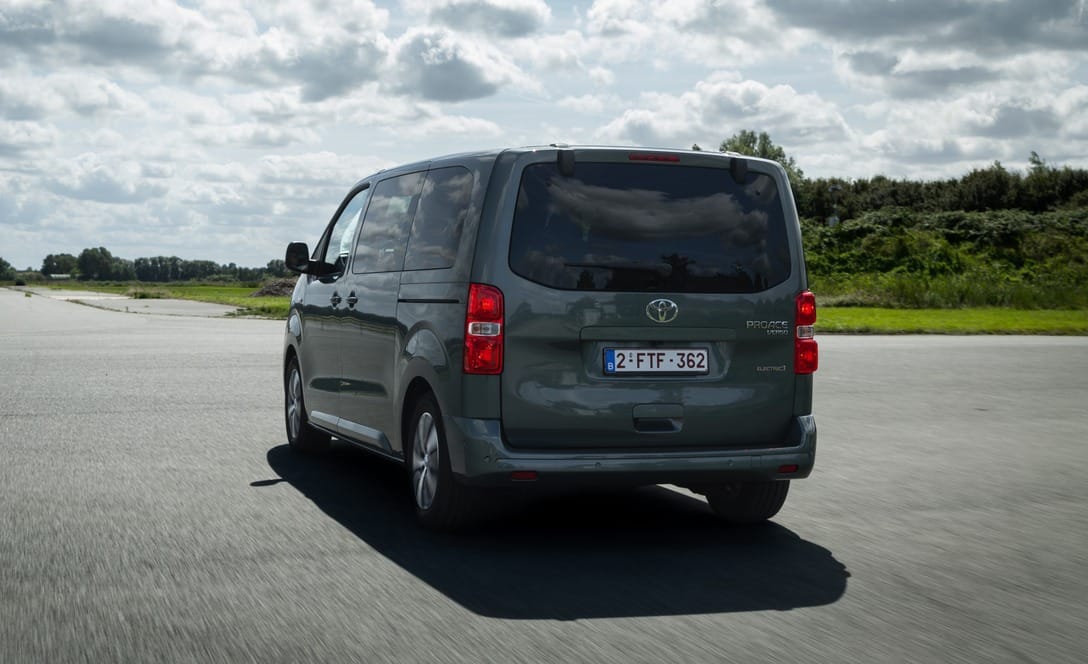 Toyota PROACE Verso Electric Medium 50 kWh Dynamic