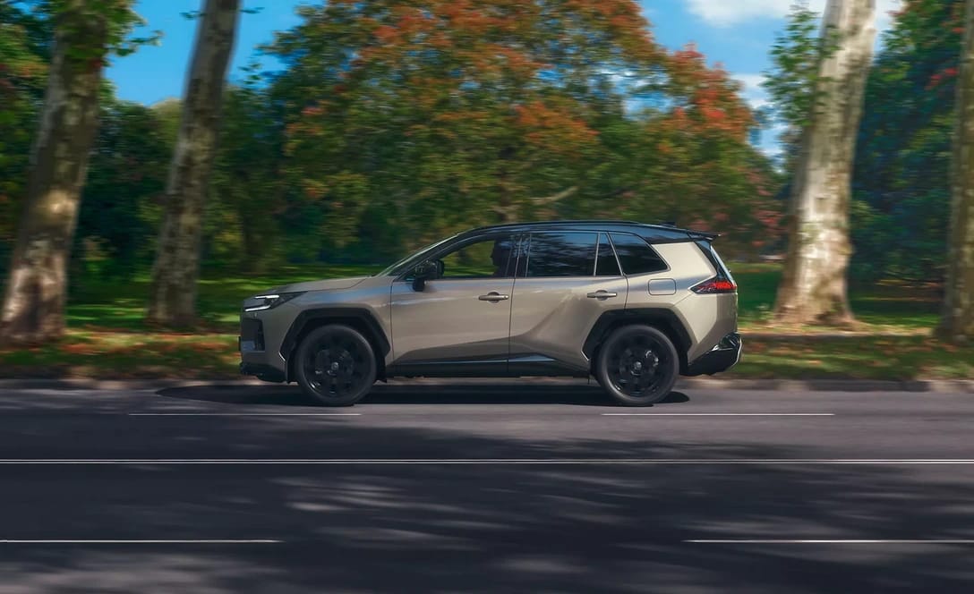 Toyota RAV4 Hybrid 185 hp 2WD Dynamic NG