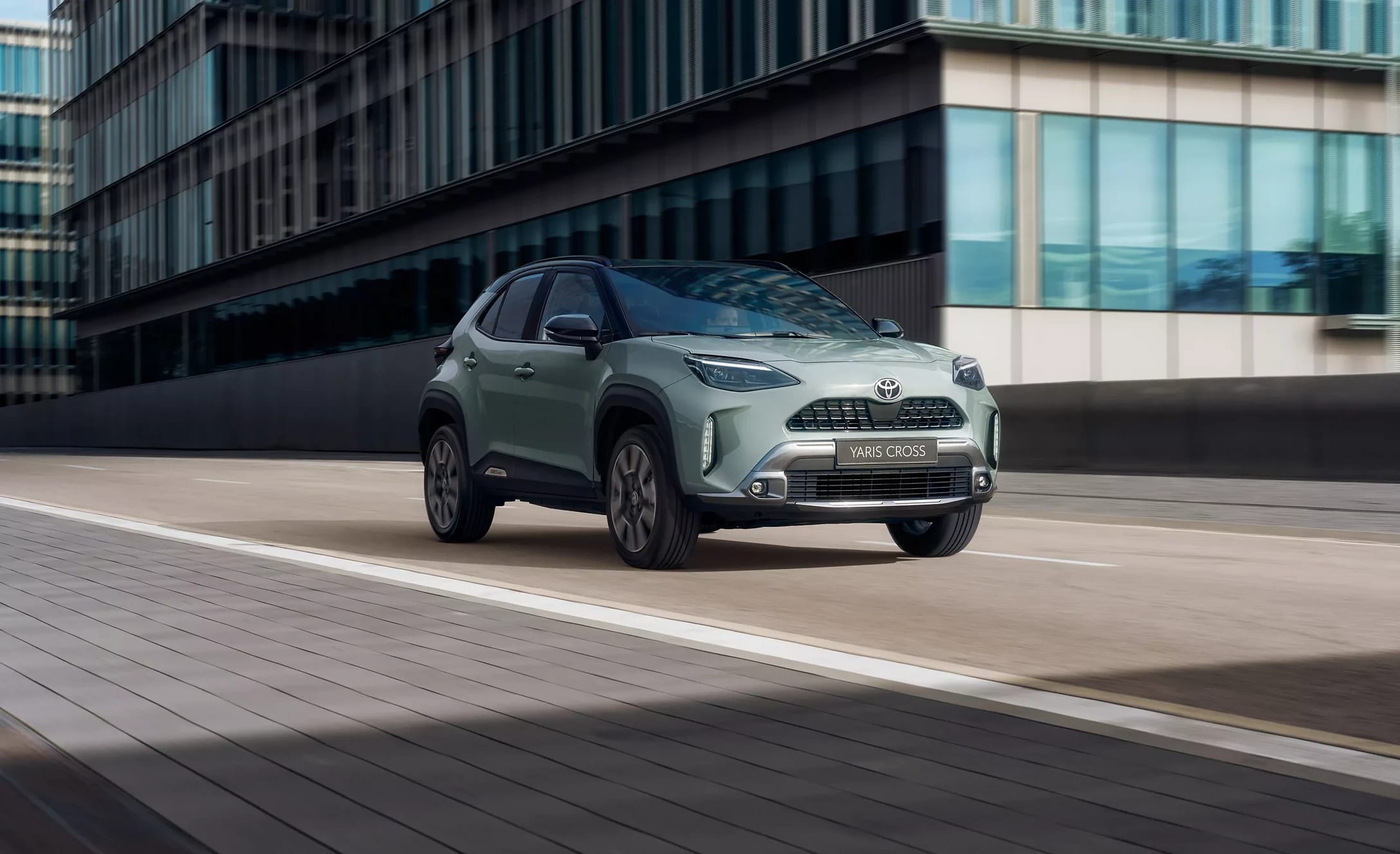 Toyota YARIS CROSS Hybrid 116 hp 2WD